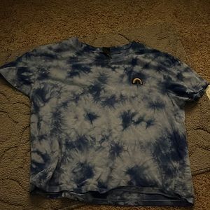 blue tie dye tee